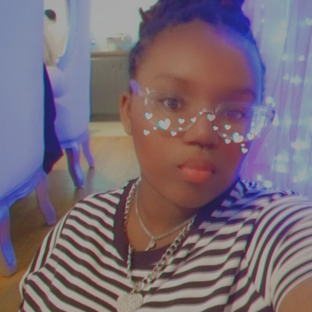 Meet your Posher, Monyetta